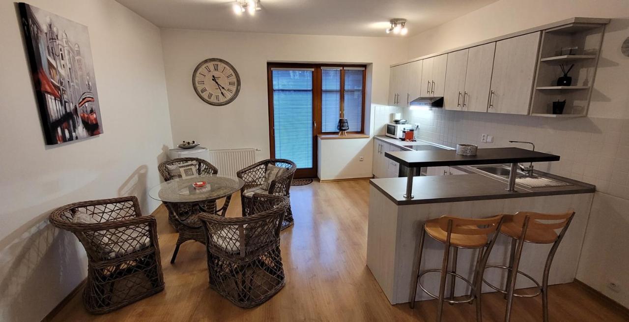 Apartment U Lva *
